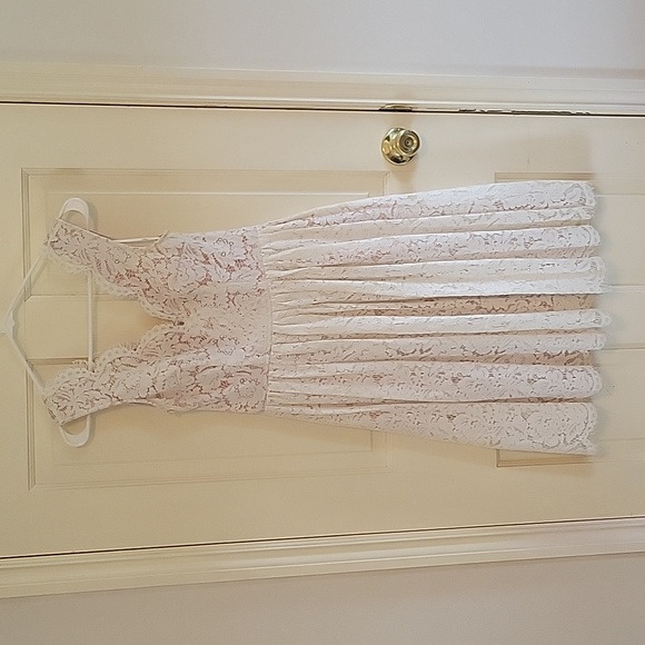 Lulu's Love Swept White Lace Midi Skater Dress, size S - Picture 7 of 12